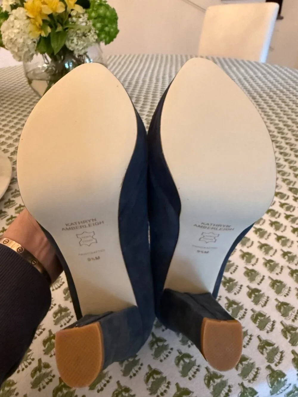 Kathryn Amberleigh Navy Suede Pumps | Womens Size 9.5